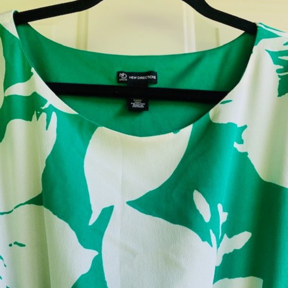 New Direction Green/White Tie Waist Floral Dress - Picture 8 of 8